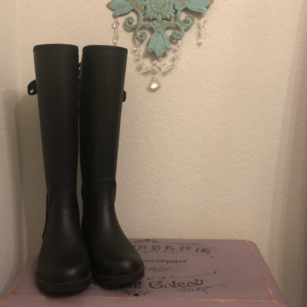 Matte Black Coach Lace Up Rain Boots